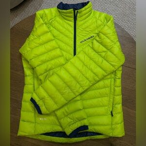 Helly Hansen Neon green Jacket with blue Accents